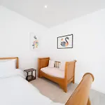 Modern And Spacious Βίλα *